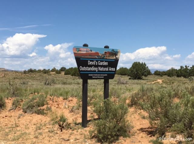 Visiting Devil's Garden & Metate Arch, Grand Staircase Escalante National Monument