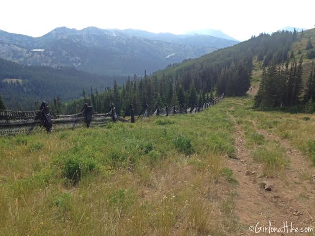 Hiking to Shadow Lake via Guardsmans Pass