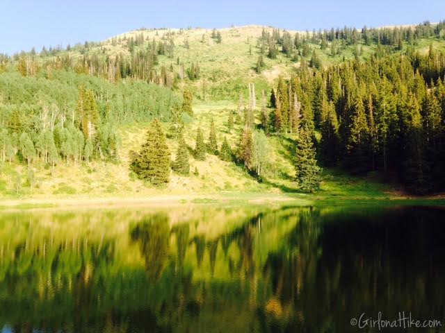 Hiking to Shadow Lake via Guardsmans Pass