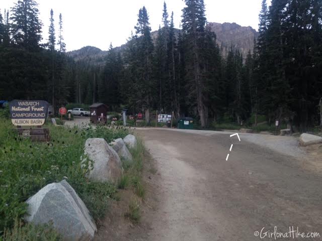 Hiking to Cecret Lake & Sugarloaf Peak