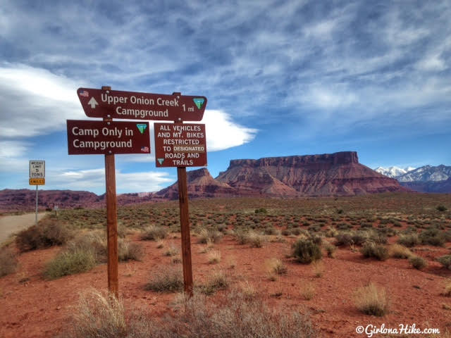 Hiking the Onion Creek Narrows, Moab