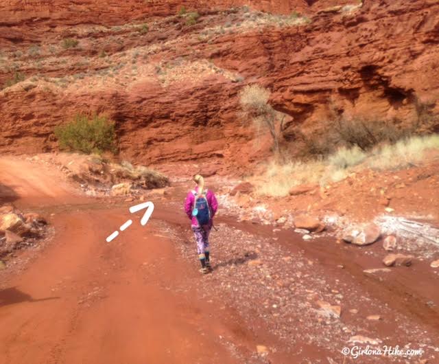 Hiking the Onion Creek Narrows, Moab