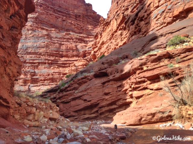 Hiking the Onion Creek Narrows, Moab