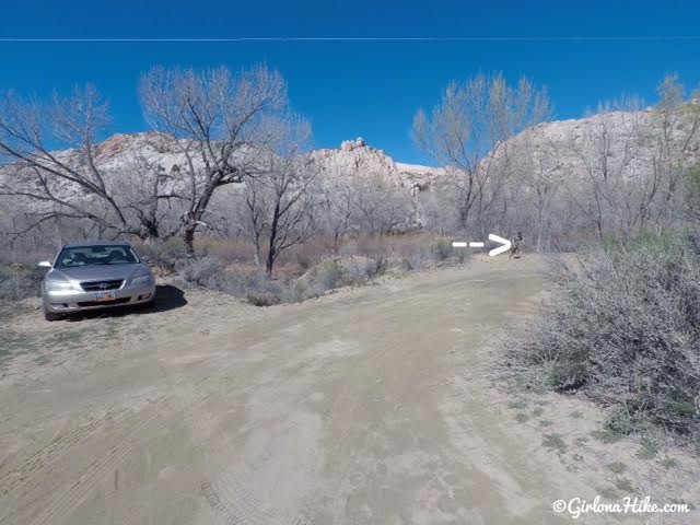 Hiking the Lower Hackberry Canyon Narrows, Cottonwood Road Scenic Byway, Grand Staircase-Escalante National Monument