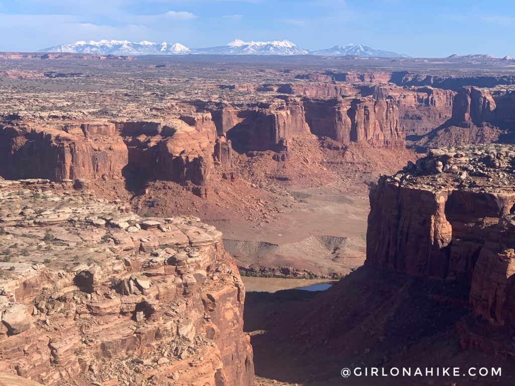 Hiking to Five Hole Arch Colonnade Arch