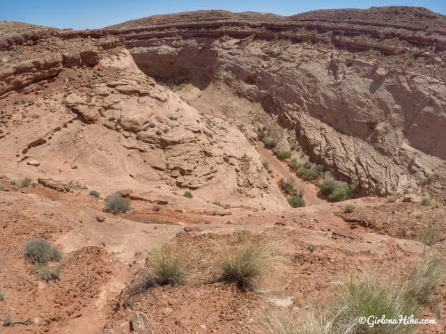 Hiking the Moonshine Wash Slot Canyon San Rafael Swell