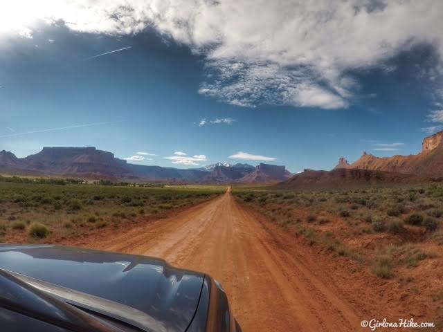 Hiking Mary Jane Slot Canyon, Moab, Hiking in Moab with Dogs, Slot Canyons in Moab