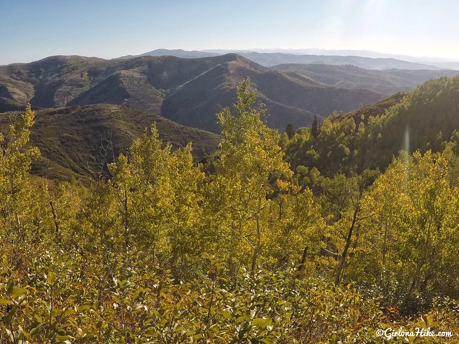 Hiking to Grandview Peak from Killyon's Canyon