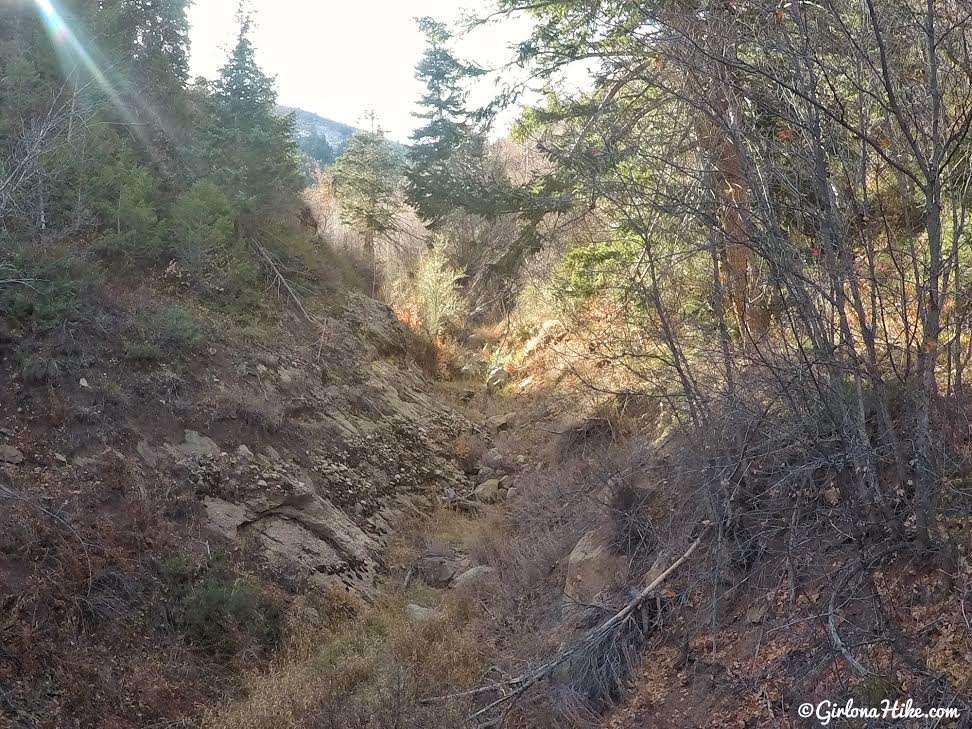 Hiking the Maple Canyon Arch Loop Trail