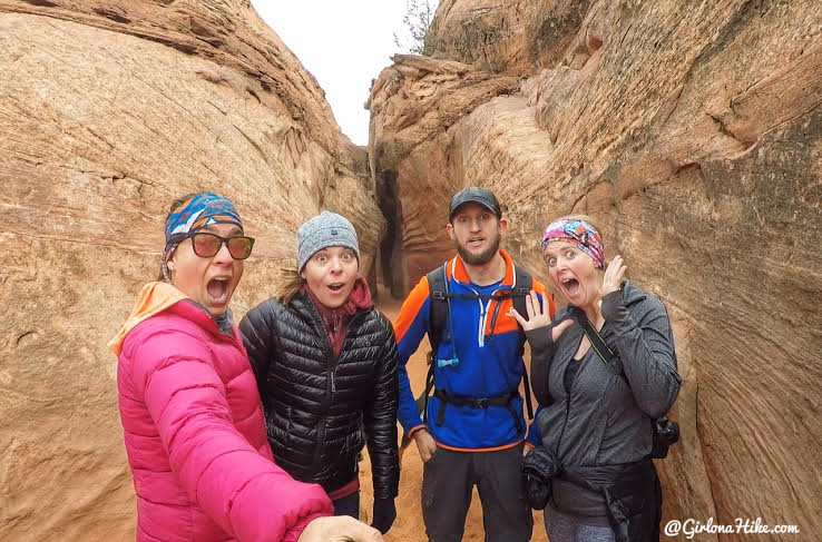 Hiking Spooky & Peekaboo Slot Canyons (Loop), Hiking in Escalante, Utah, Hiking in Escalante with Dogs, Hiking slot canyons