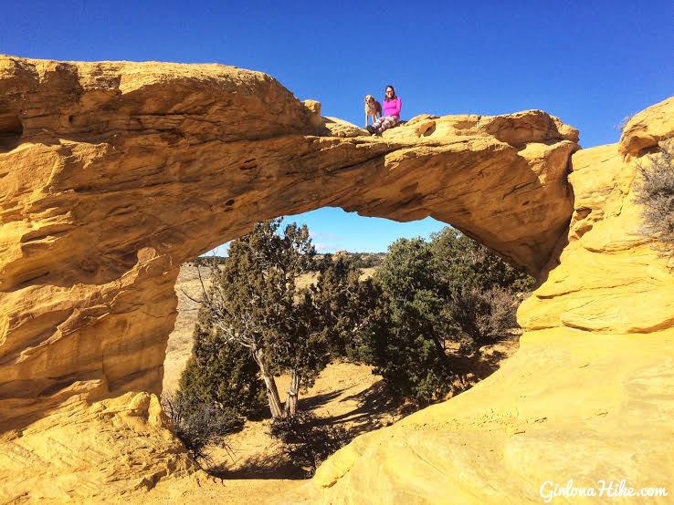 Exploring Dutchman Arch & the Head of Sinbad Pictographs