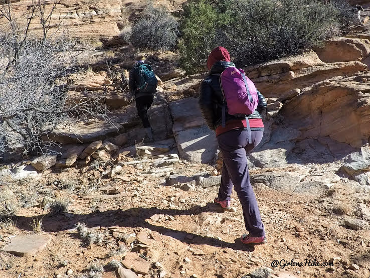 Hiking to Phipps Arch, Grand Staircase Escalante National Monument