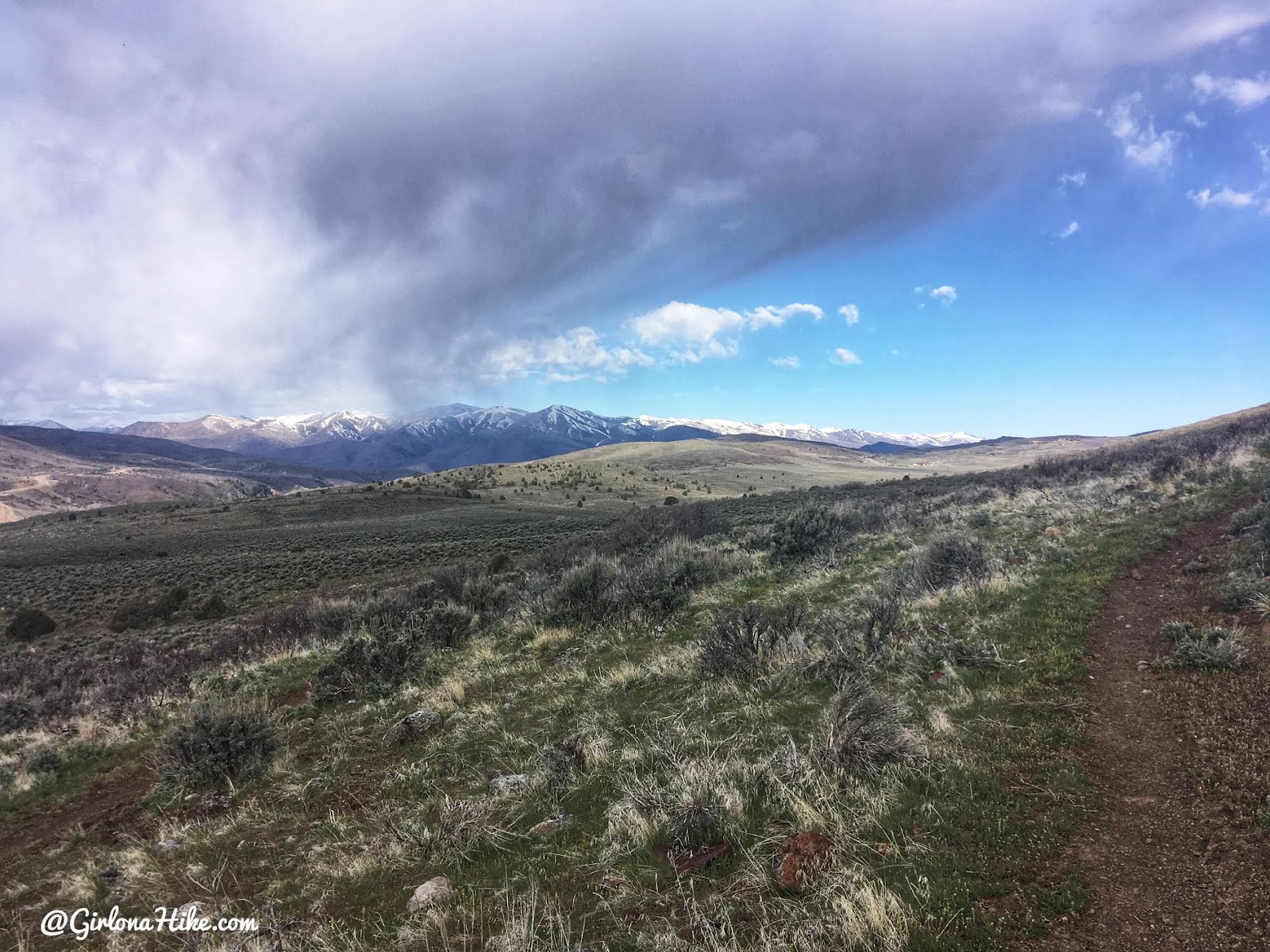 Hiking the Kamas Overlook Trail