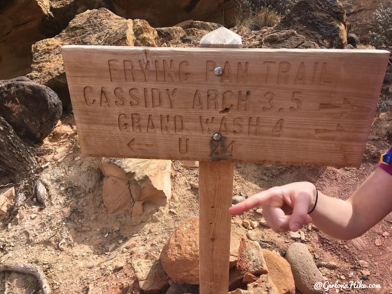 Hiking to Cassidy Arch & the Frying Pan Trail, Capitol Reef National Park