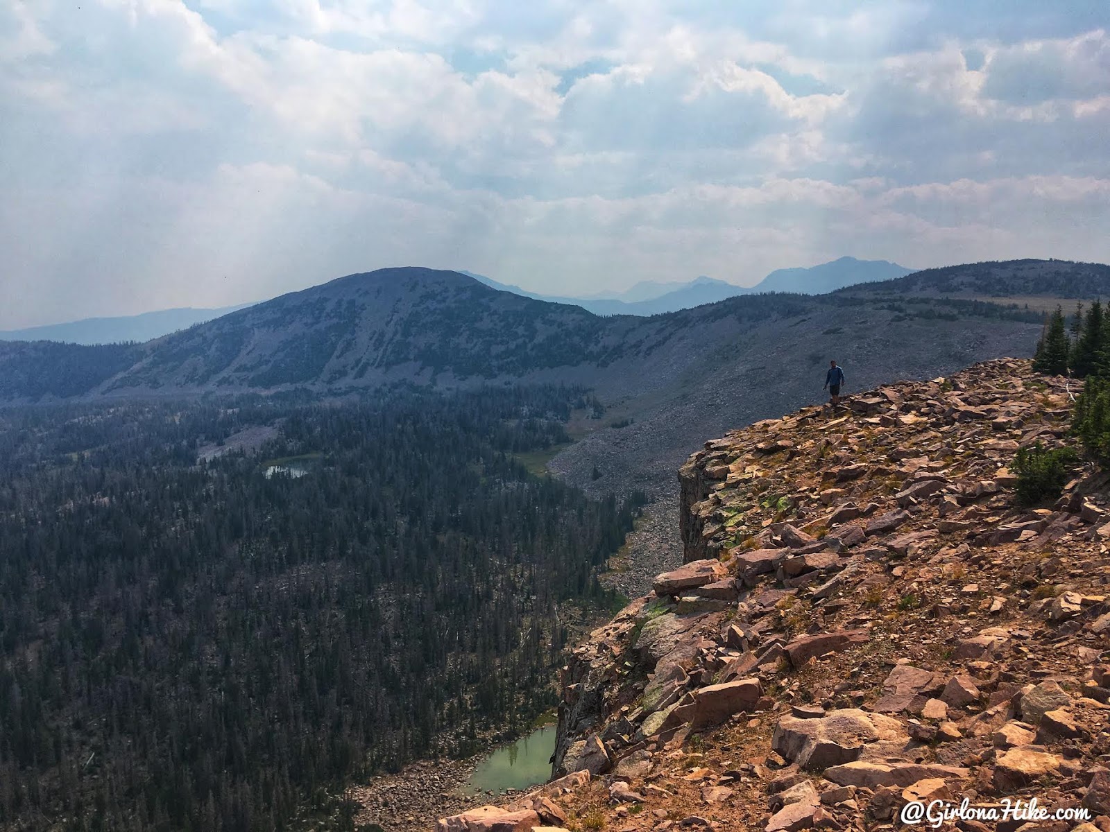 Backpacking to Round, Sand, & Fish Lakes, Uintas