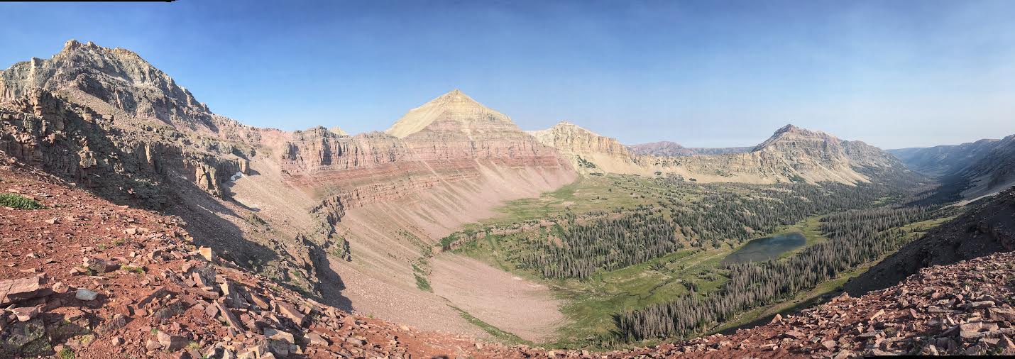 Backpacking to Dead Horse Lake, Uintas