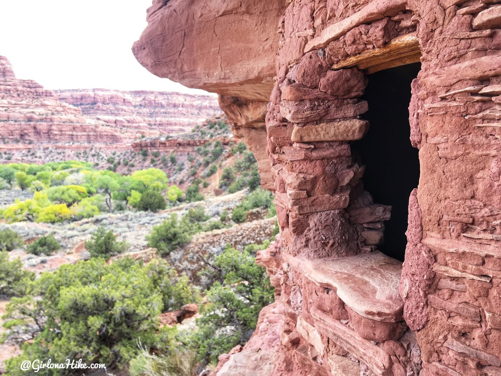 Backpacking Fish & Owl Canyons, Cedar Mesa & Bears Ears National Monument