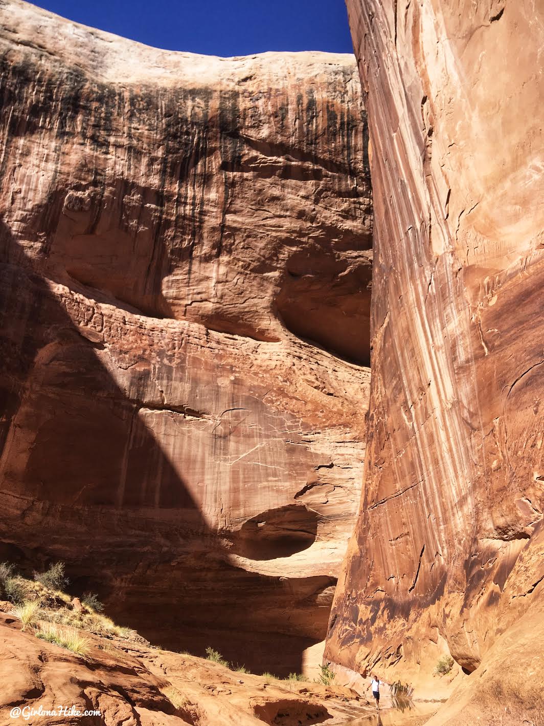 Backpacking Halls Creek Narrows, Capitol Reef National Park