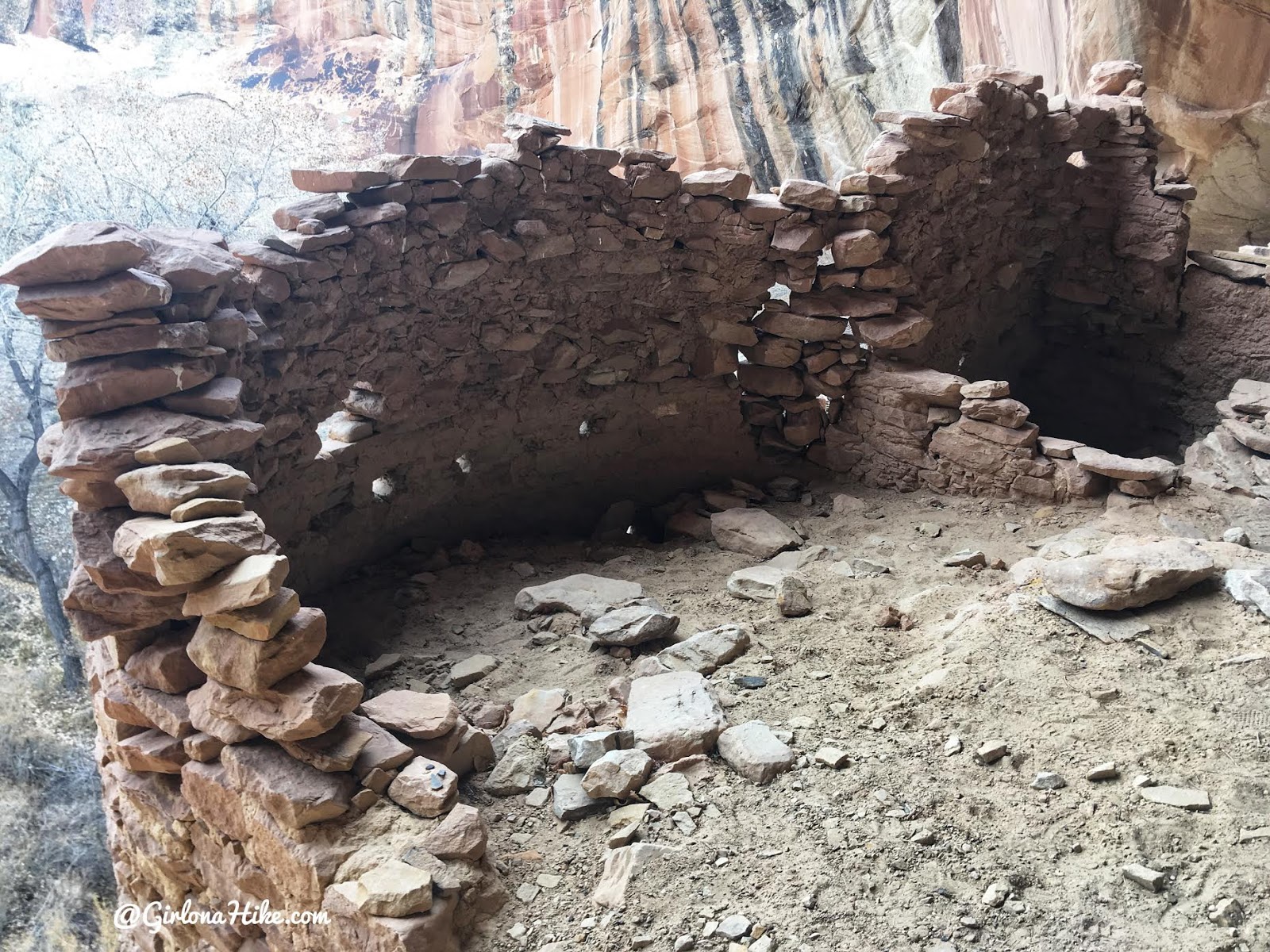 Exploring the Comb Ridge Canyons & Ruins, Cedar Mesa, Butler Wash, Monarch Cave Ruins