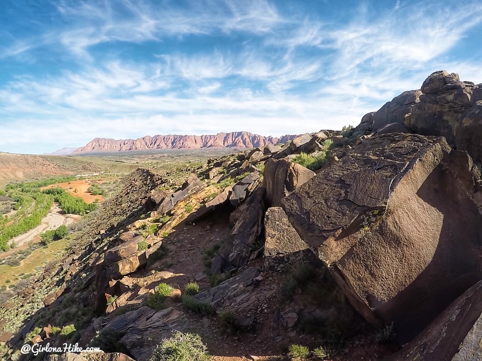 Hiking the Anazasi Trail (Tempi'po'op), St.George