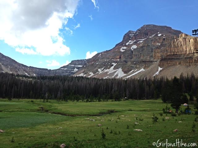 Backpacking to Amethyst Lake, Uintas, Hiking in Utah with Dogs