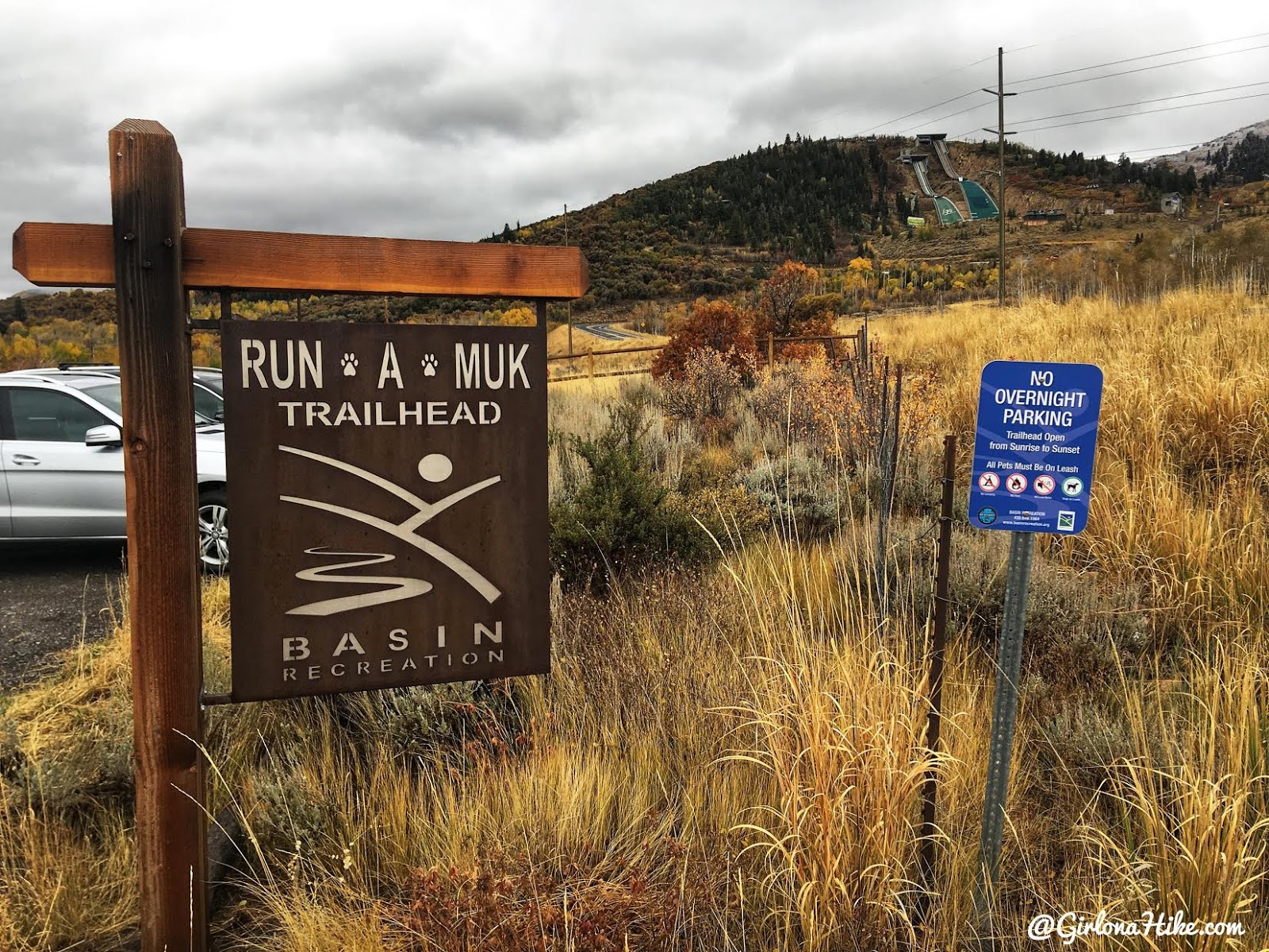 Run-a-Muk Dog Park & Trail, Kimball Junction, Park City, Utah. Hiking in Utah with Dogs