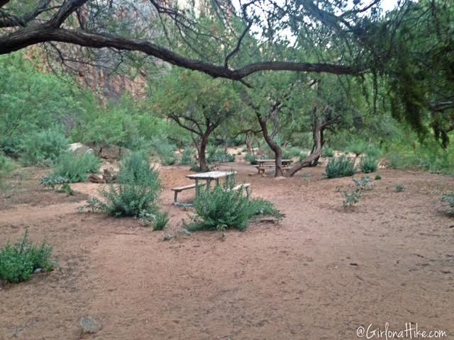 Hiking to Havasu Falls, Arizona