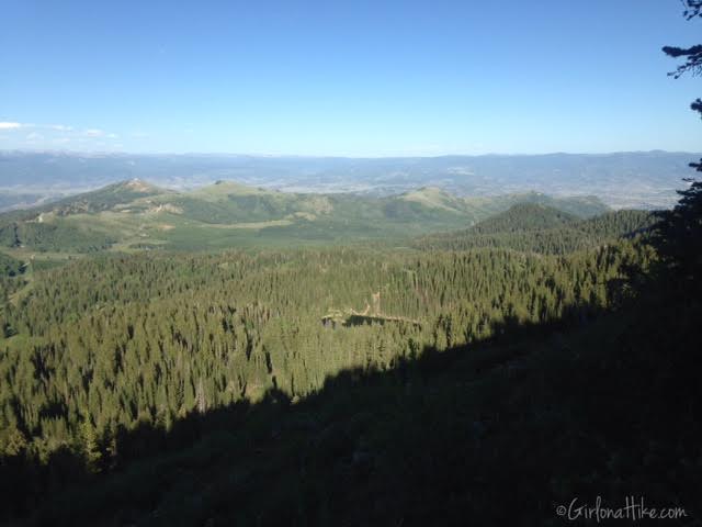 Hiking to Clayton Peak via Guardsmans Pass