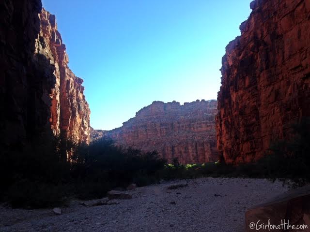 Hiking to Havasu Falls, Arizona