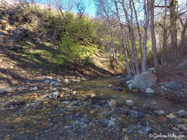 Hiking to Flag Rock in Farmington, Utah