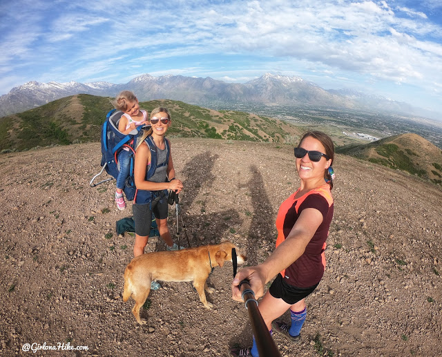 Hiking at the Deer Ridge Off Leash Area, draper utah trail