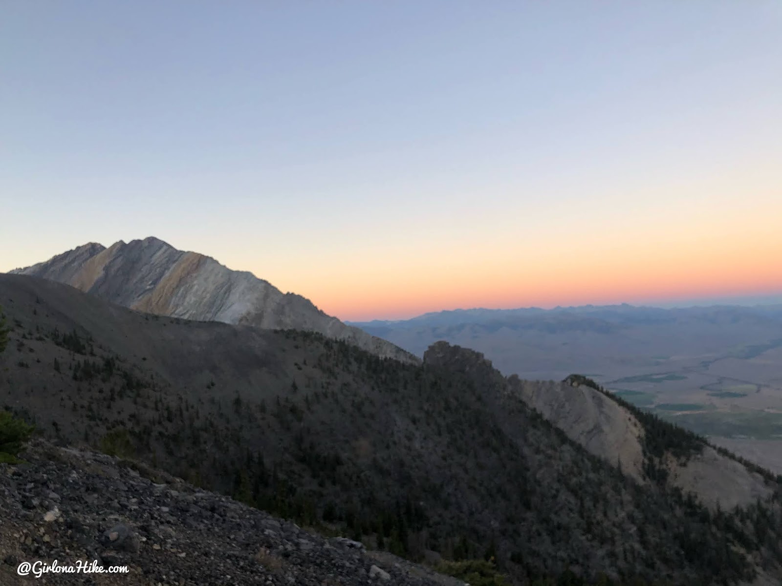 Hiking to Mt.Borah, Idaho State High Point