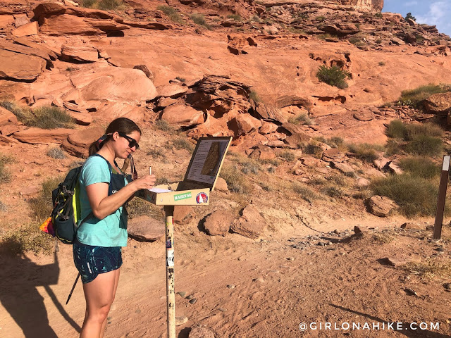 Hiking to the Portal Overlook, Moab