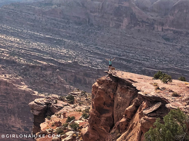 Hiking to the Portal Overlook, Moab