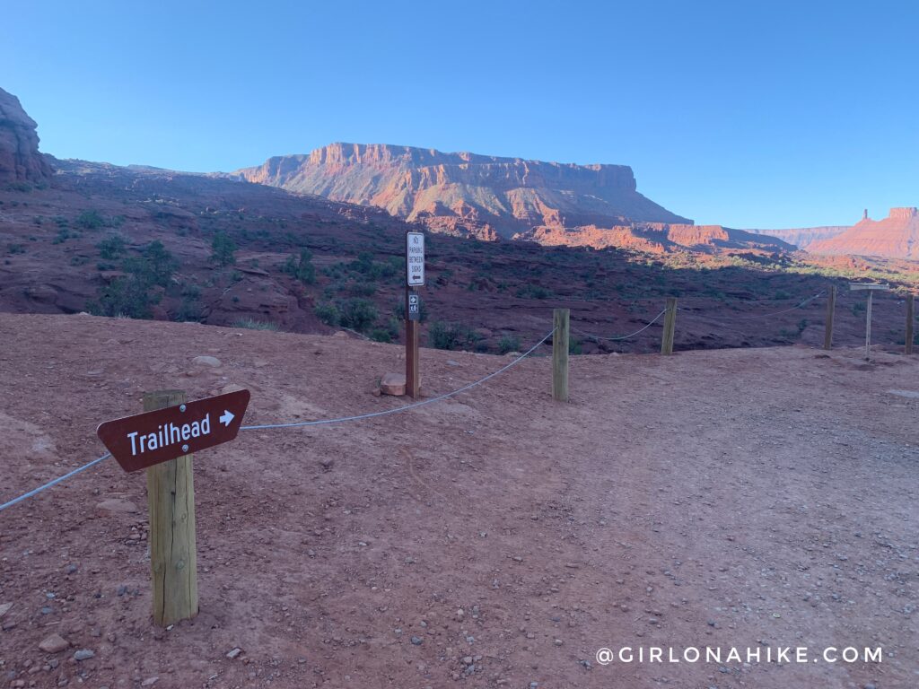 Hiking The Fisher Towers, Moab