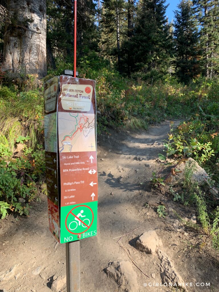 Hiking to Ski Lake, Wyoming