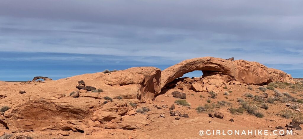 Hiking to Sunset Arch & Moonrise Arch, Grand Staircase Escalante National Monument