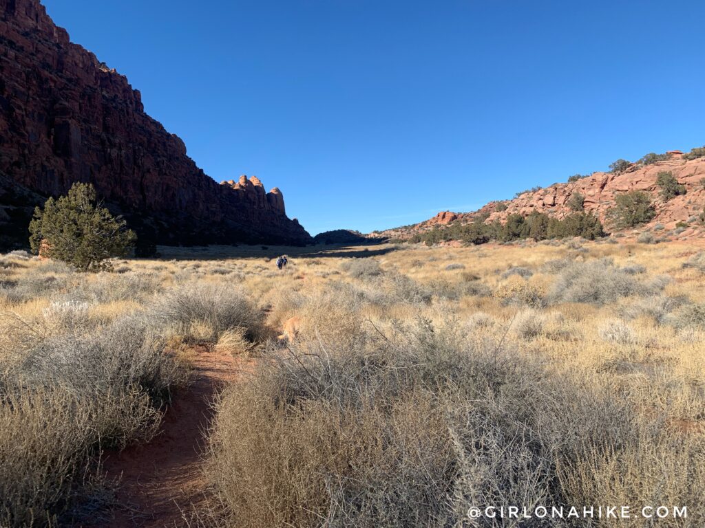 Hiking the Hidden Valley Trail, Moab