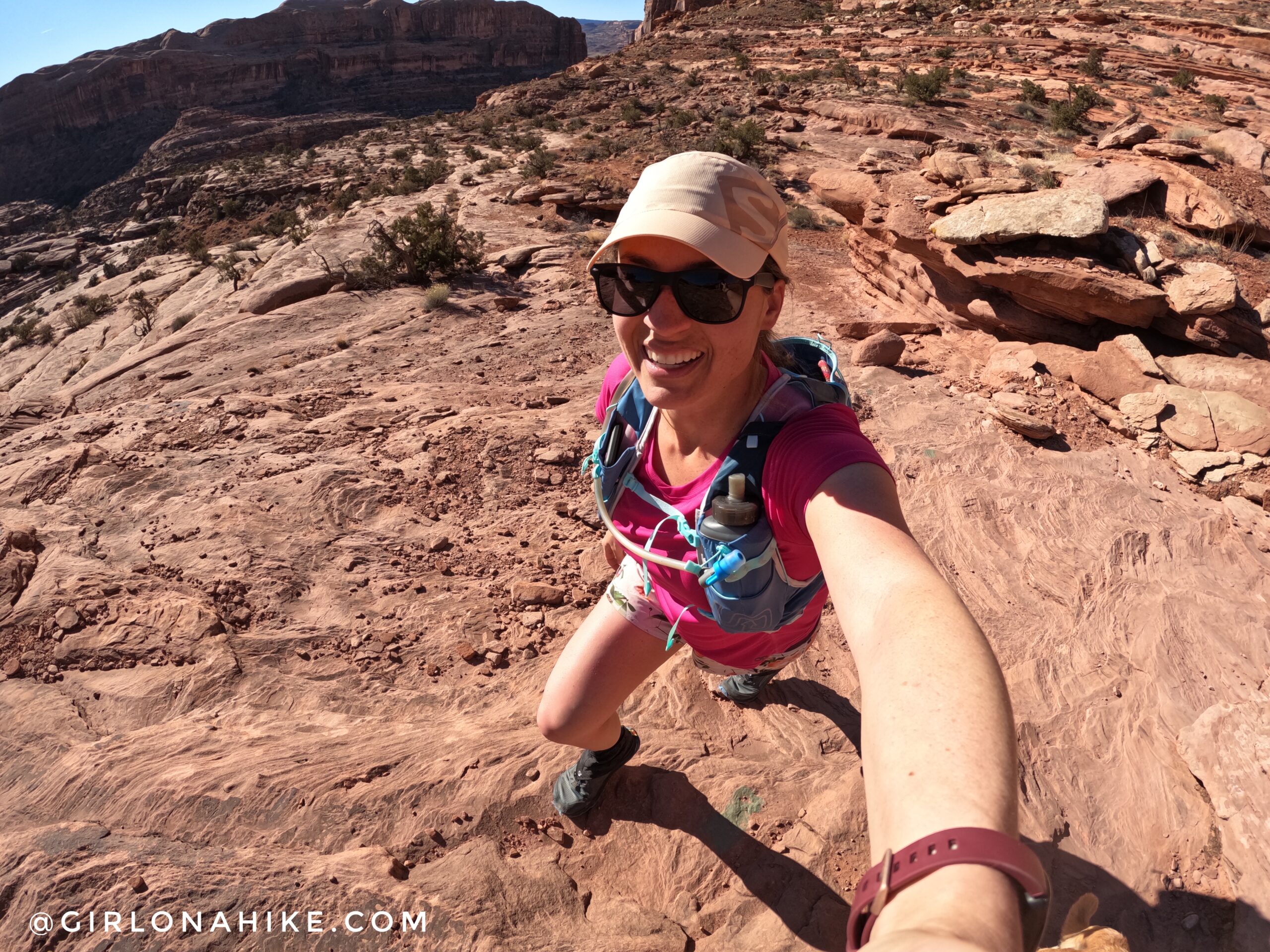hiking to jeep arch, moab