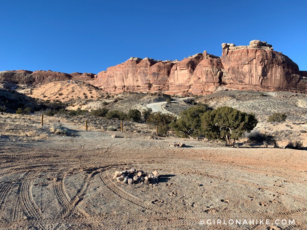 Hiking to Uranium Arch, Moab, Utah