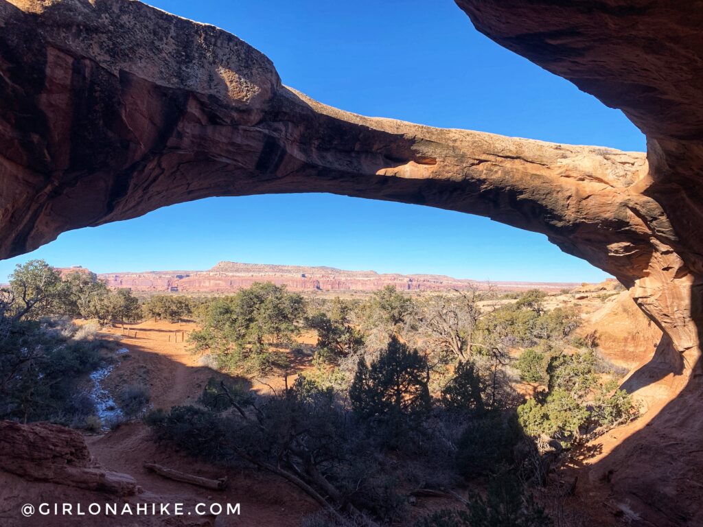 Hiking to Uranium Arch, Moab, Utah