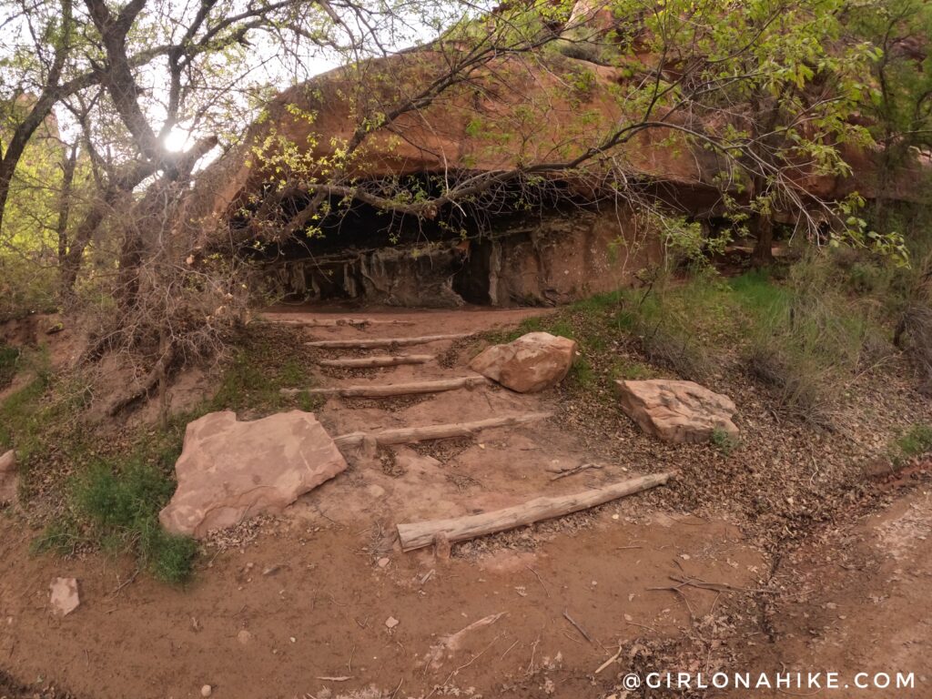 Hiking the Pritchett Canyon/Hunter Rim Loop, Moab