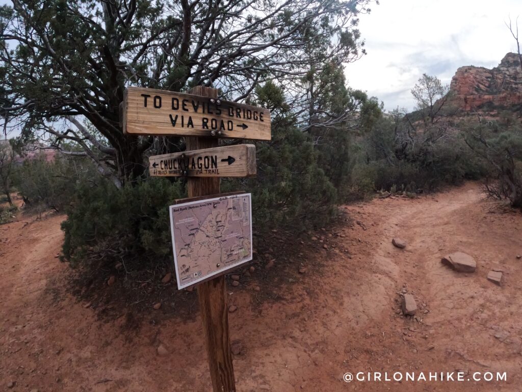 Hike to Devils Bridge in Sedona, AZ