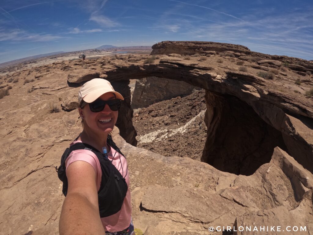 Hiking to Skylight Arch, Utah/Arizona Border