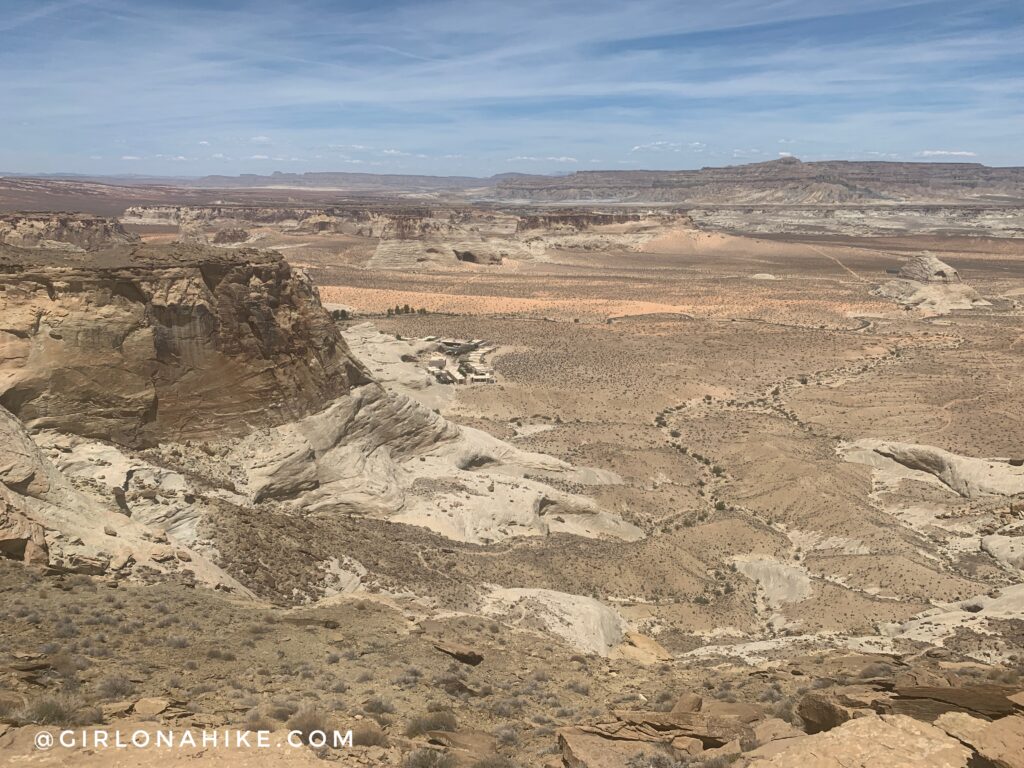 Hiking to Skylight Arch, Utah/Arizona Border