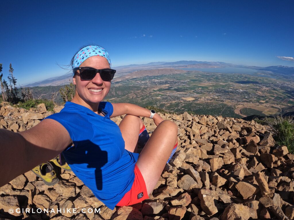 Hiking to Santaquin Peak