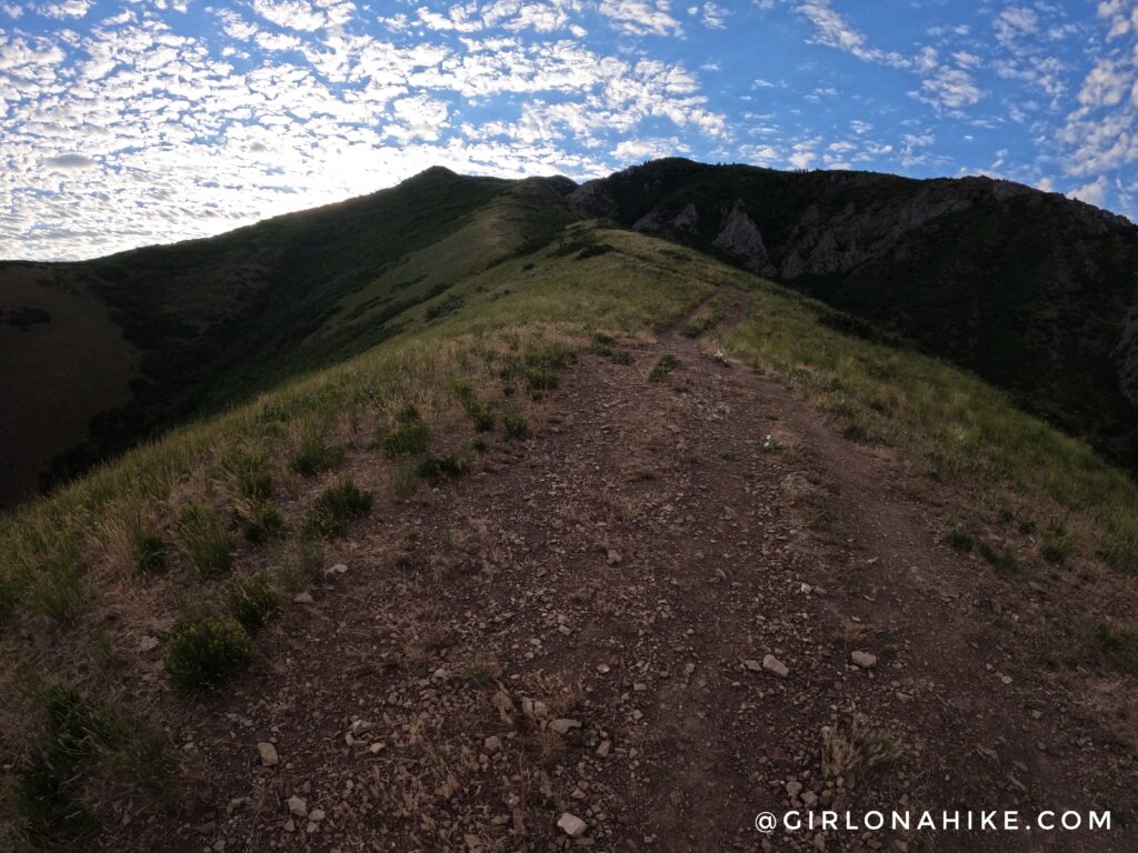 Hiking the West Ridge of Grandeur Peak