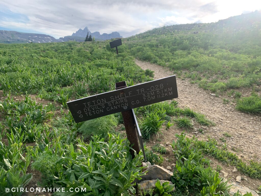 Hiking Alaska Basin, Wyoming