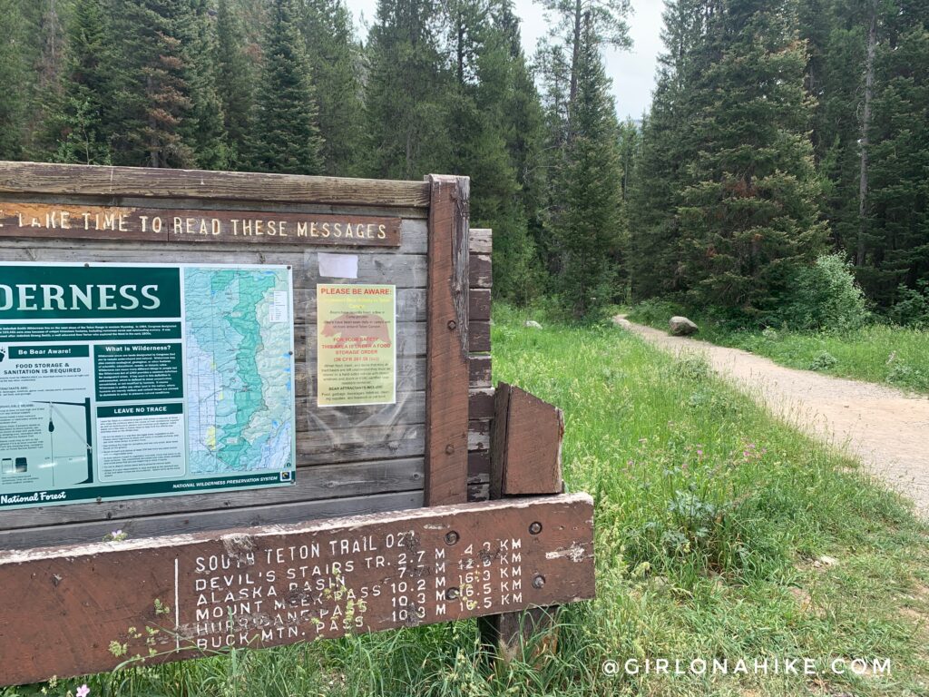 Hiking Alaska Basin, Wyoming