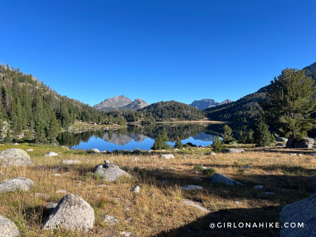 Hiking the Cirque of the Towers to Fremont Trail Loop